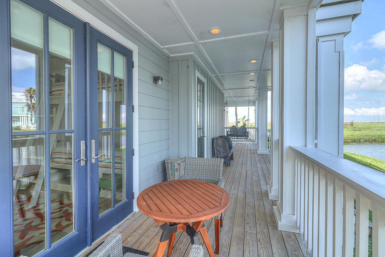 Lakeside Patio, 1st Floor