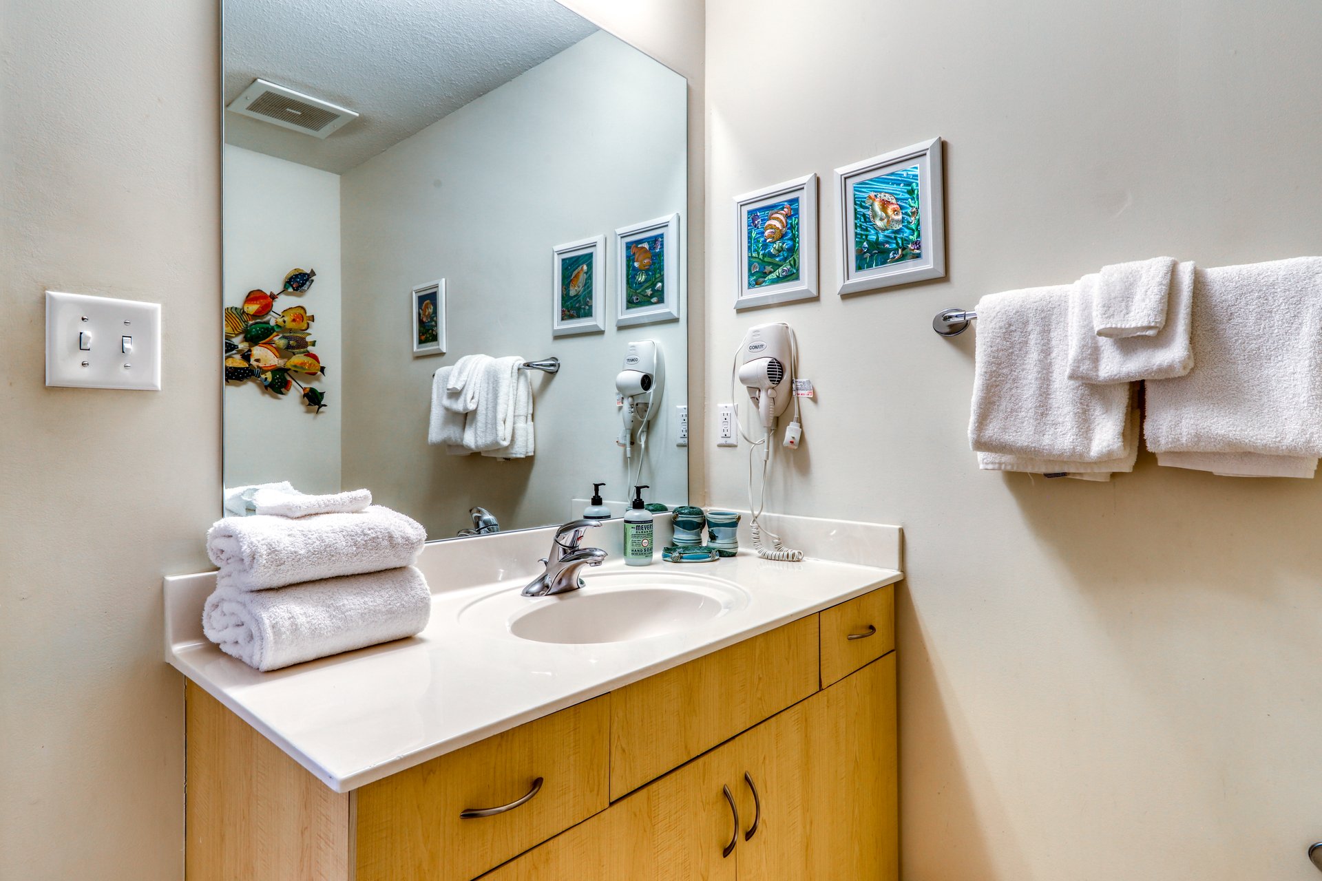 Sterling Beach 1007 26