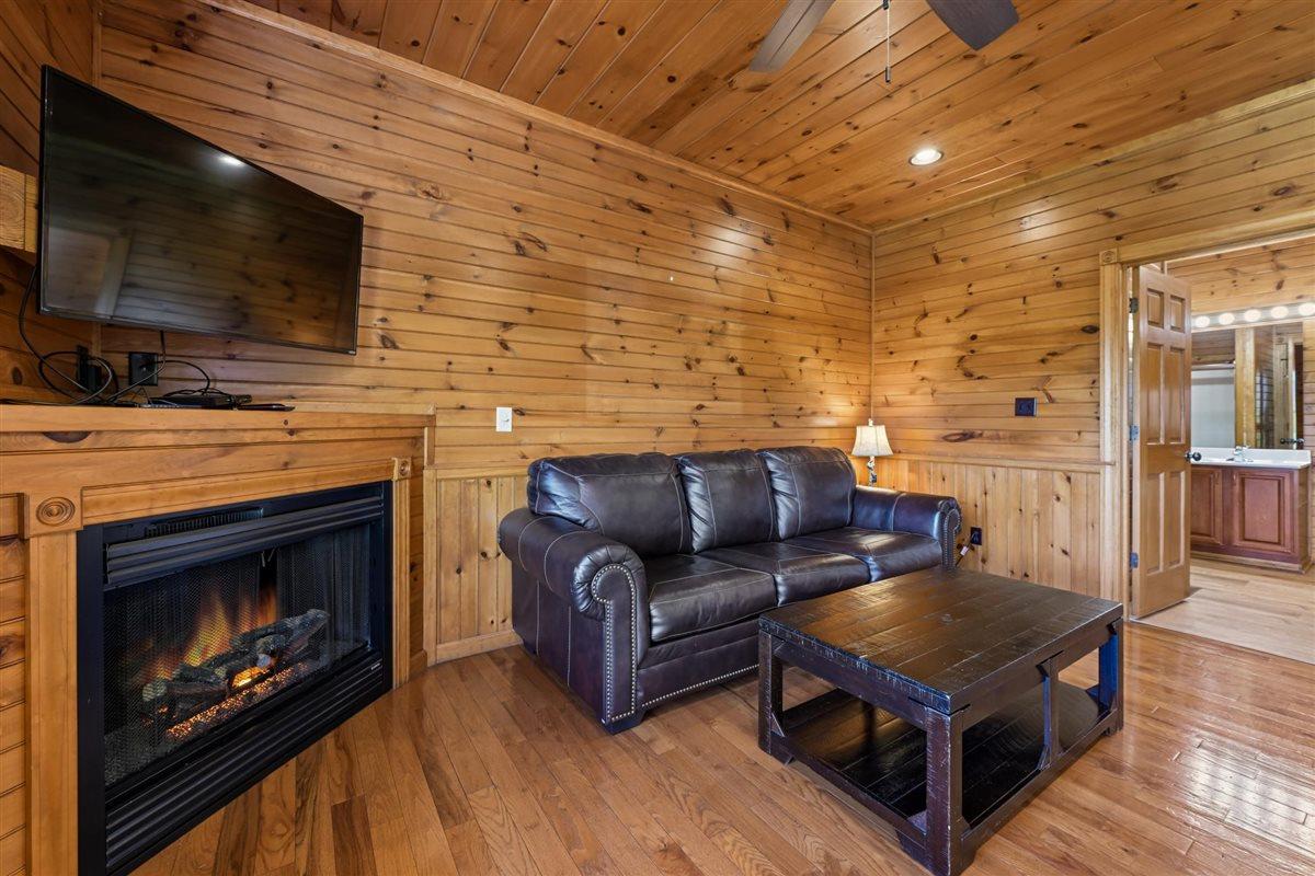 48Recreation Room