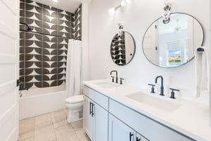 1st Floor Shared Bathroom