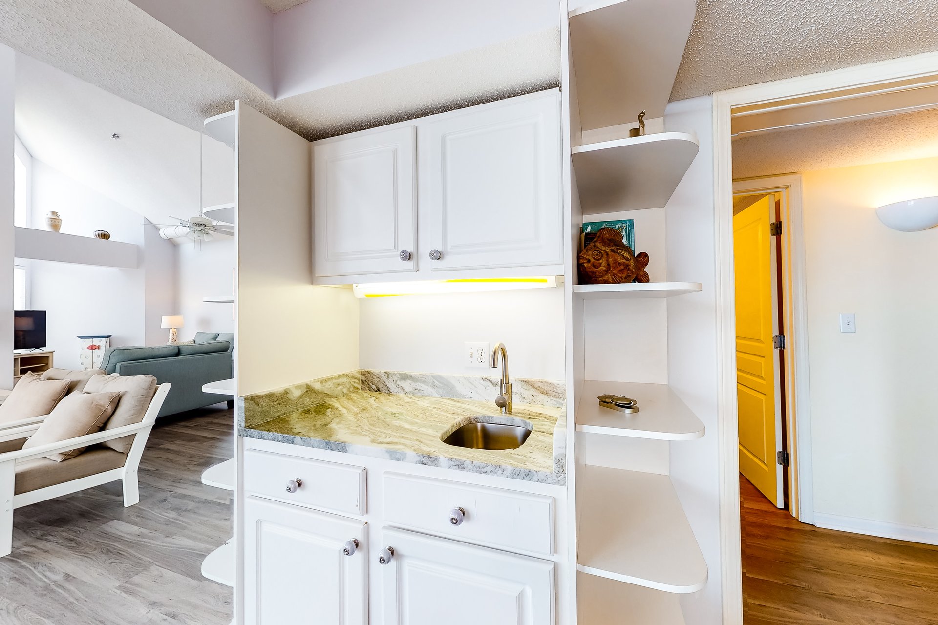 Tranquility on the Beach 410 9