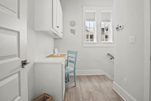 2nd Floor Office Nook