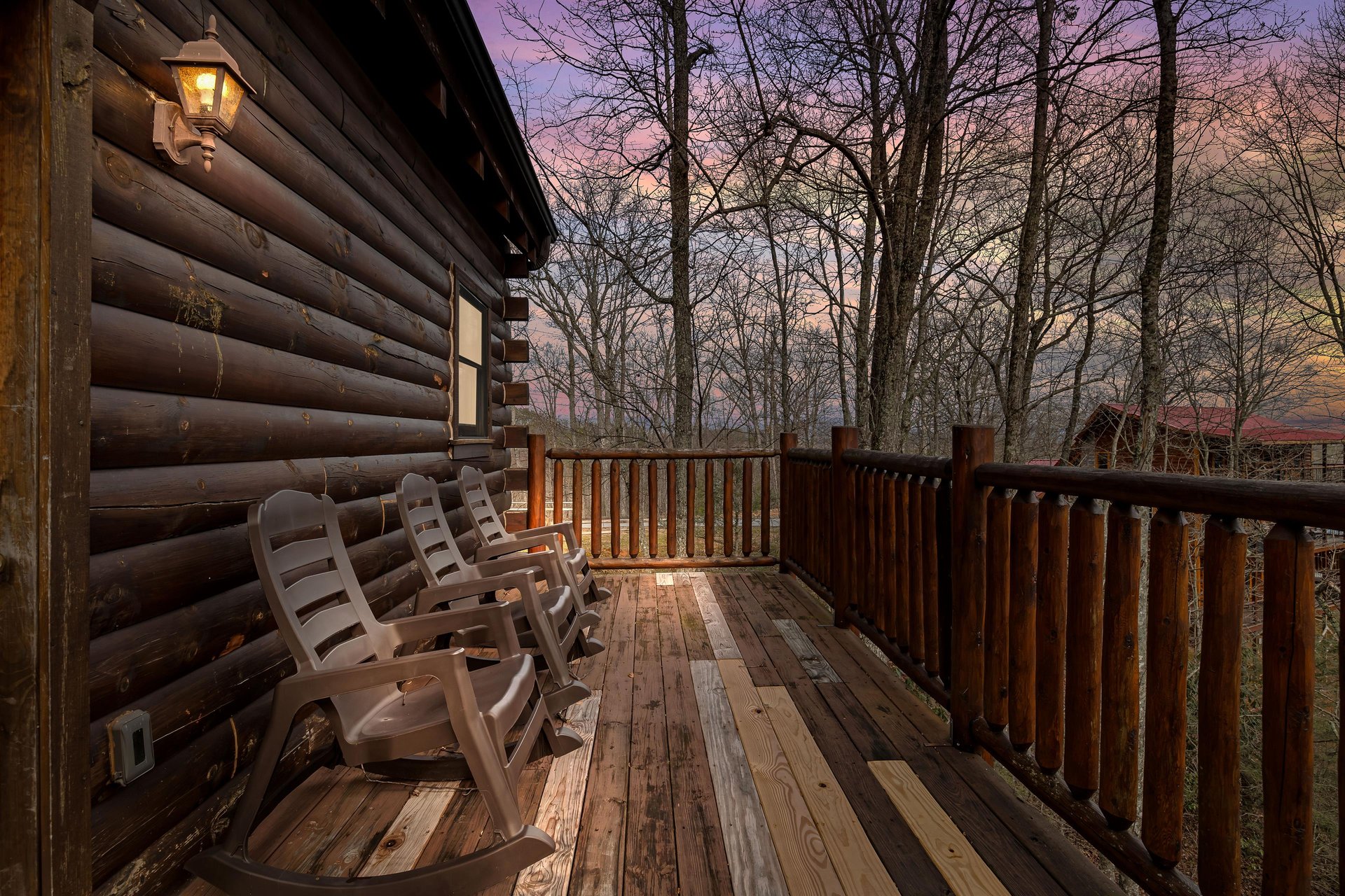 Deck rockers at Country Bears Getaway, a 3bedroom cabin rental located in Gatlinburg