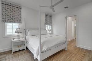 2nd Floor King Suite