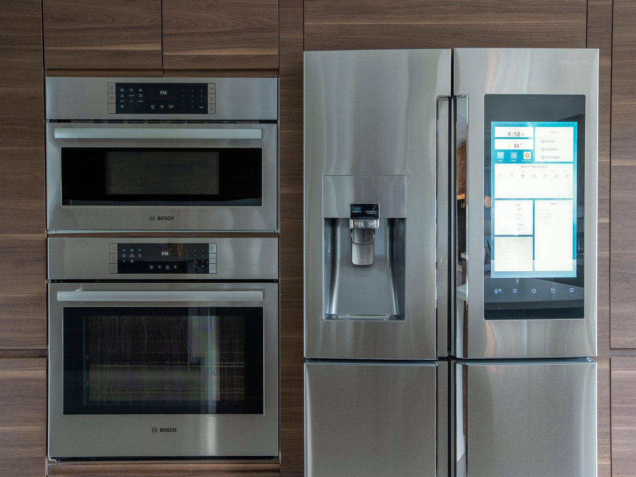 Well equipped kitchen