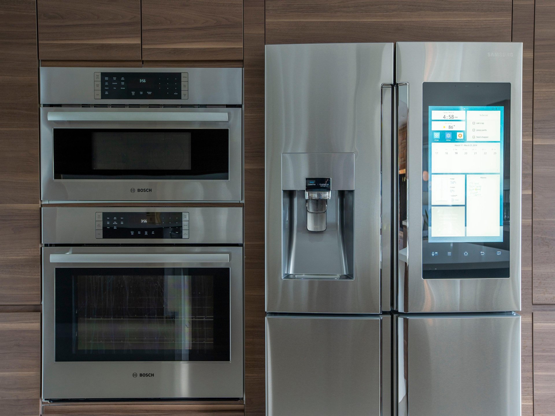Well equipped kitchen
