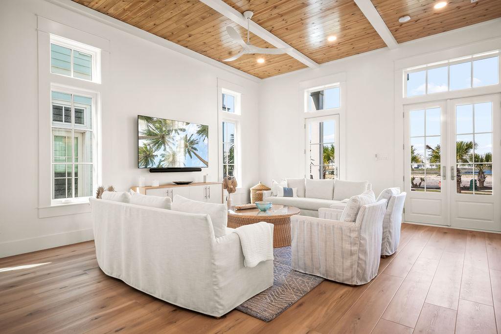 Living Room, 1st Floor