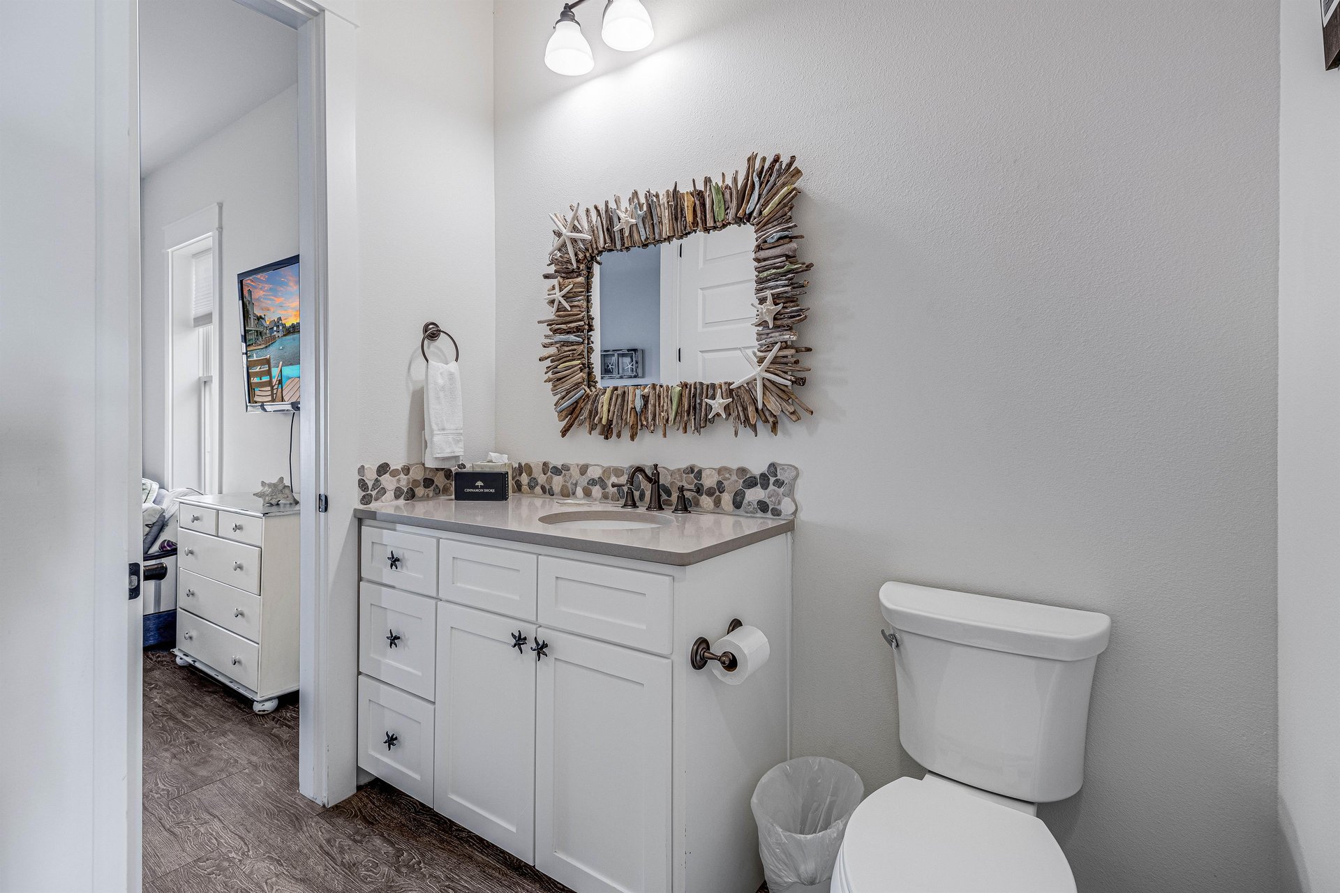 Jack and Jill Bathroom, 1st Floor