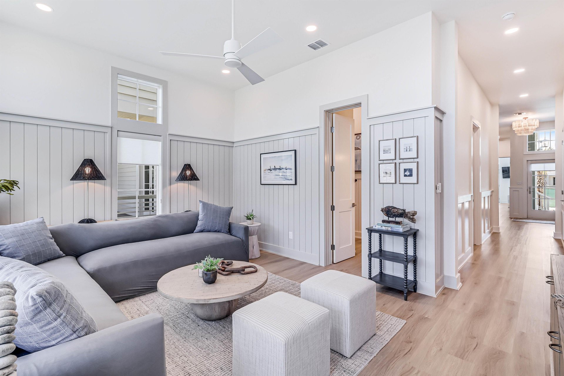 1st Floor, Living Room