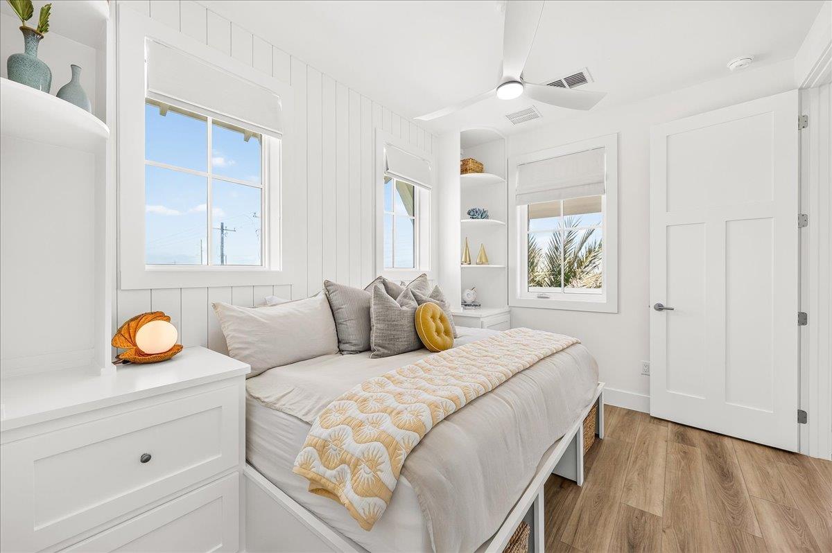 Queen Bedroom, 2nd Floor