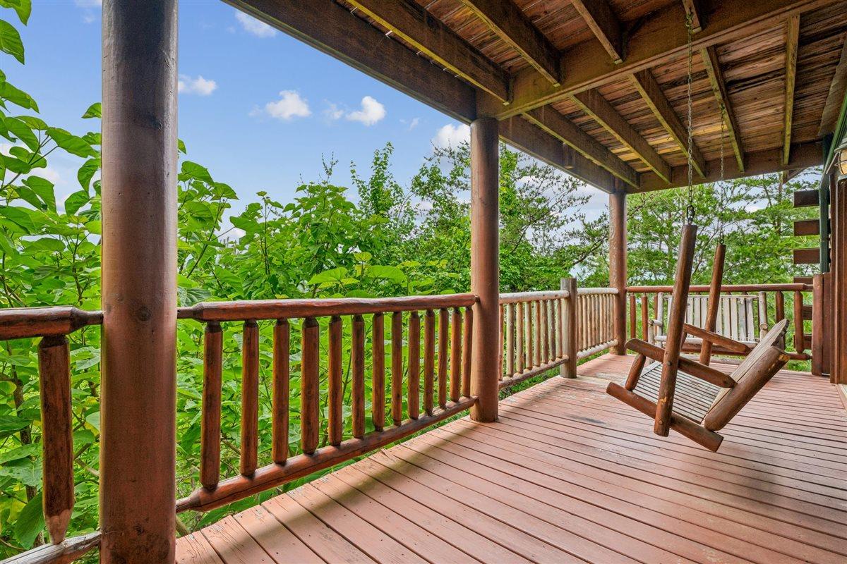 019Balcony