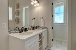 Primary King Bedroom, 2nd Floor