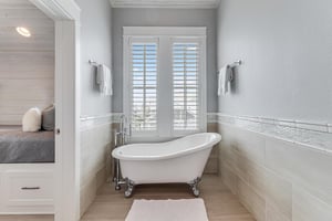 Primary King Suite Bathroom