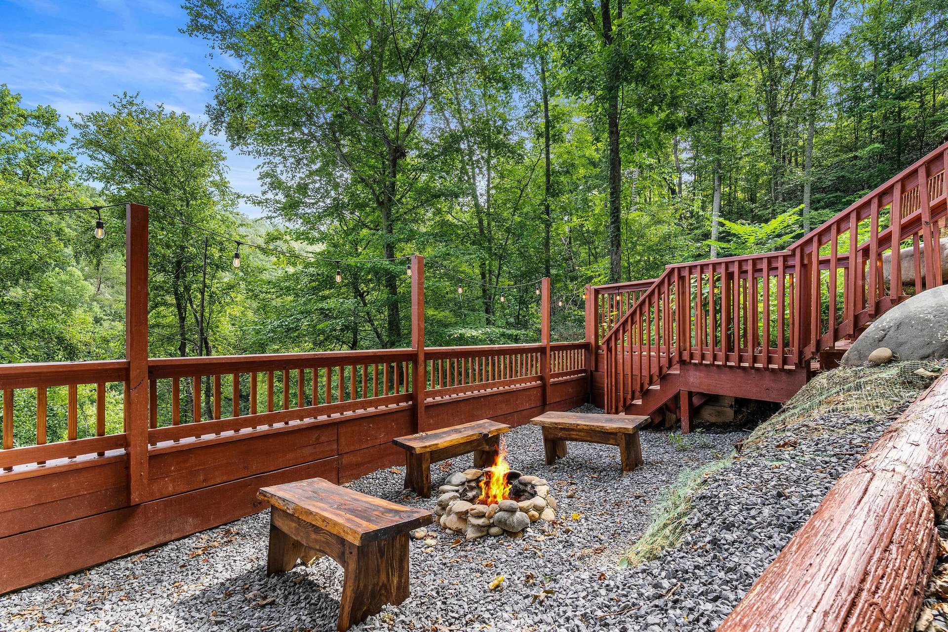 sitting area with firepit