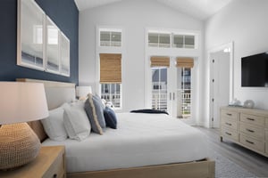 2nd Floor King Primary Suite