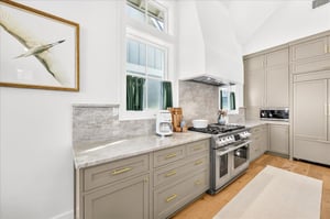 3rd Floor, Kitchen