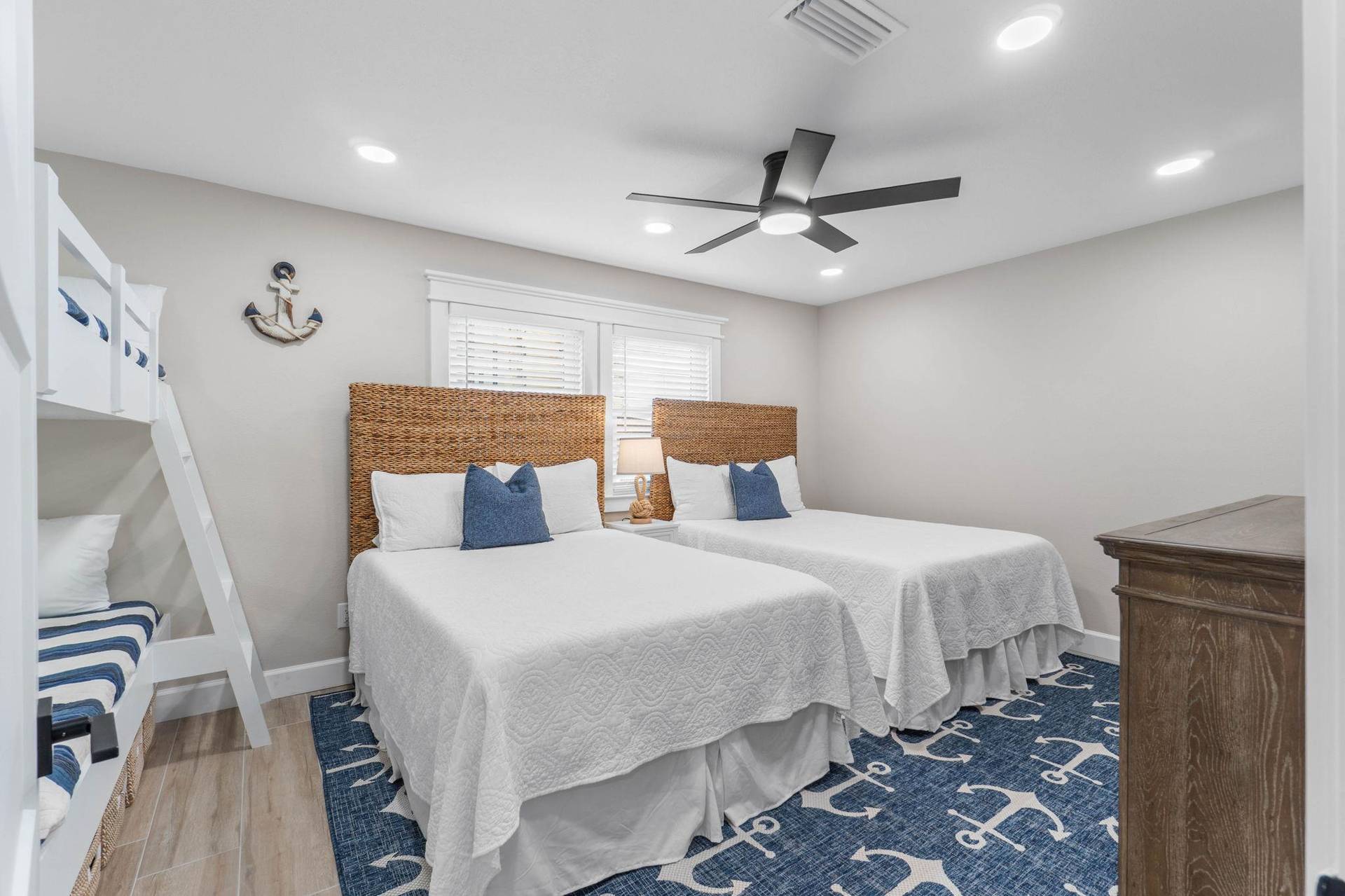 Guest Bedroom 2 Double  2 Twin