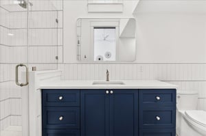 1st Queen Ensuite, 1st Floor