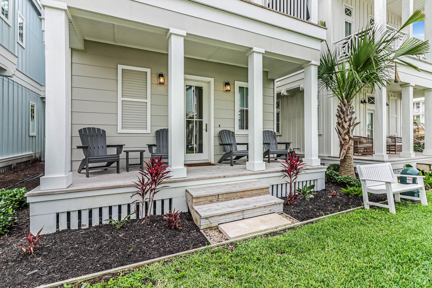 Primary King Suite Deck, 1st Floor