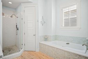 2nd Floor, Primary King Bathroom