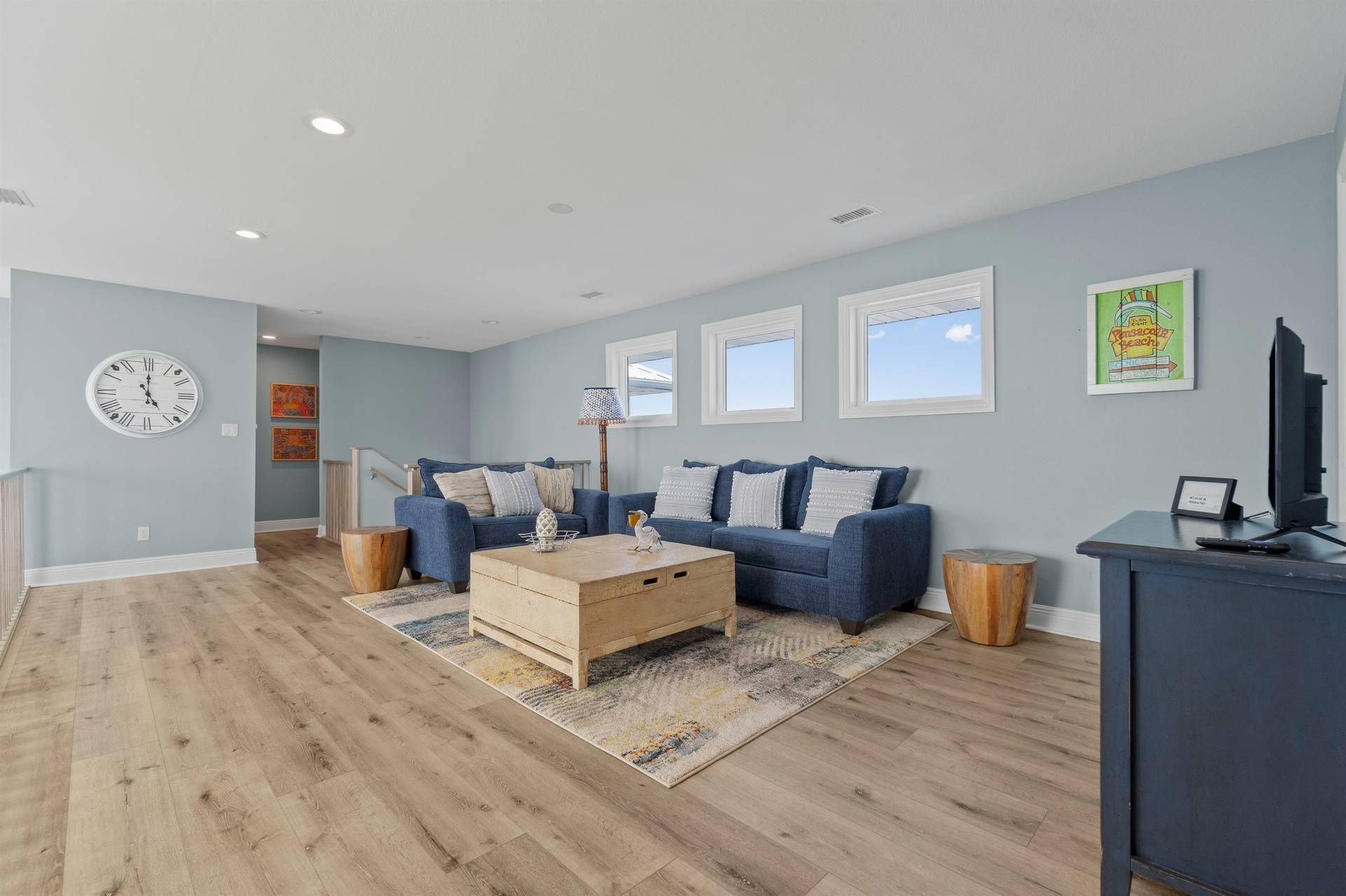 Top Floor Seating Area