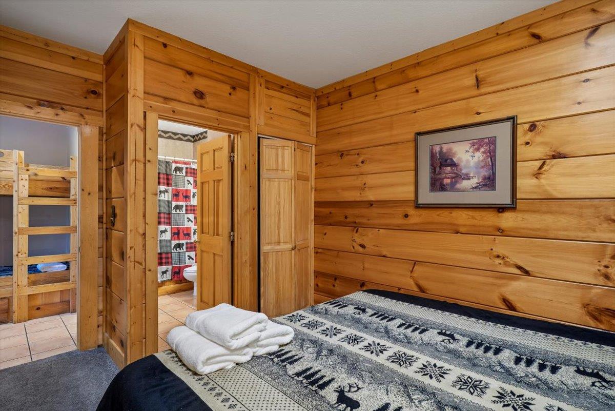 50Bedroom