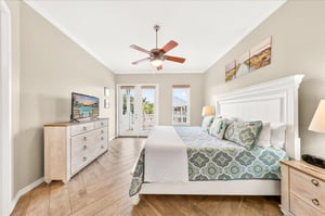 2nd Floor, King Bedroom