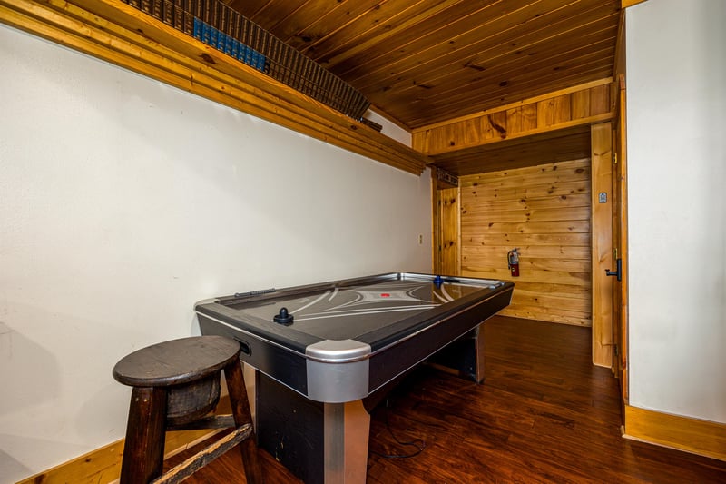 air hockey