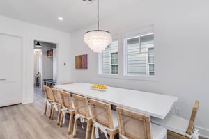 1st Floor, Dining Area