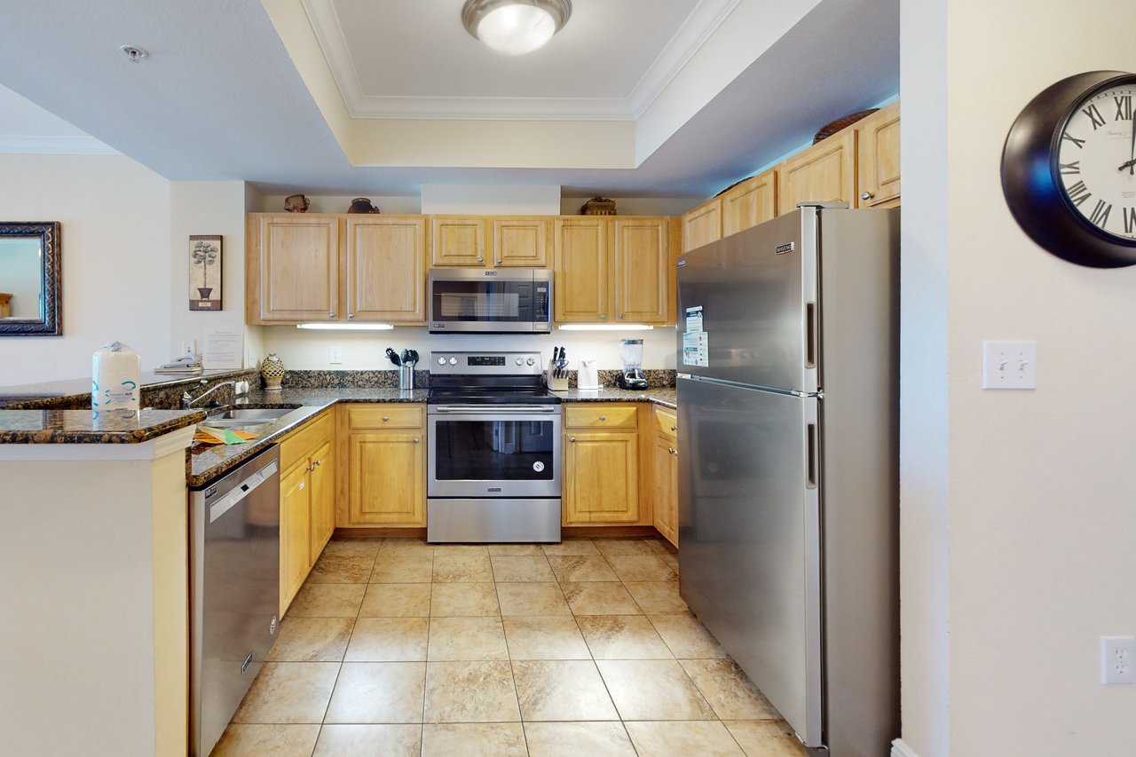 Crystal Tower 807 10