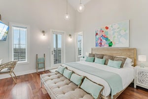 Primary King, 2nd Floor