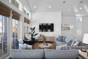 2nd Floor Living Area