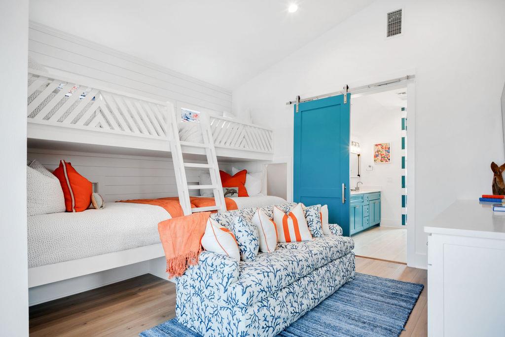 Bunk Room, 3rd Floor