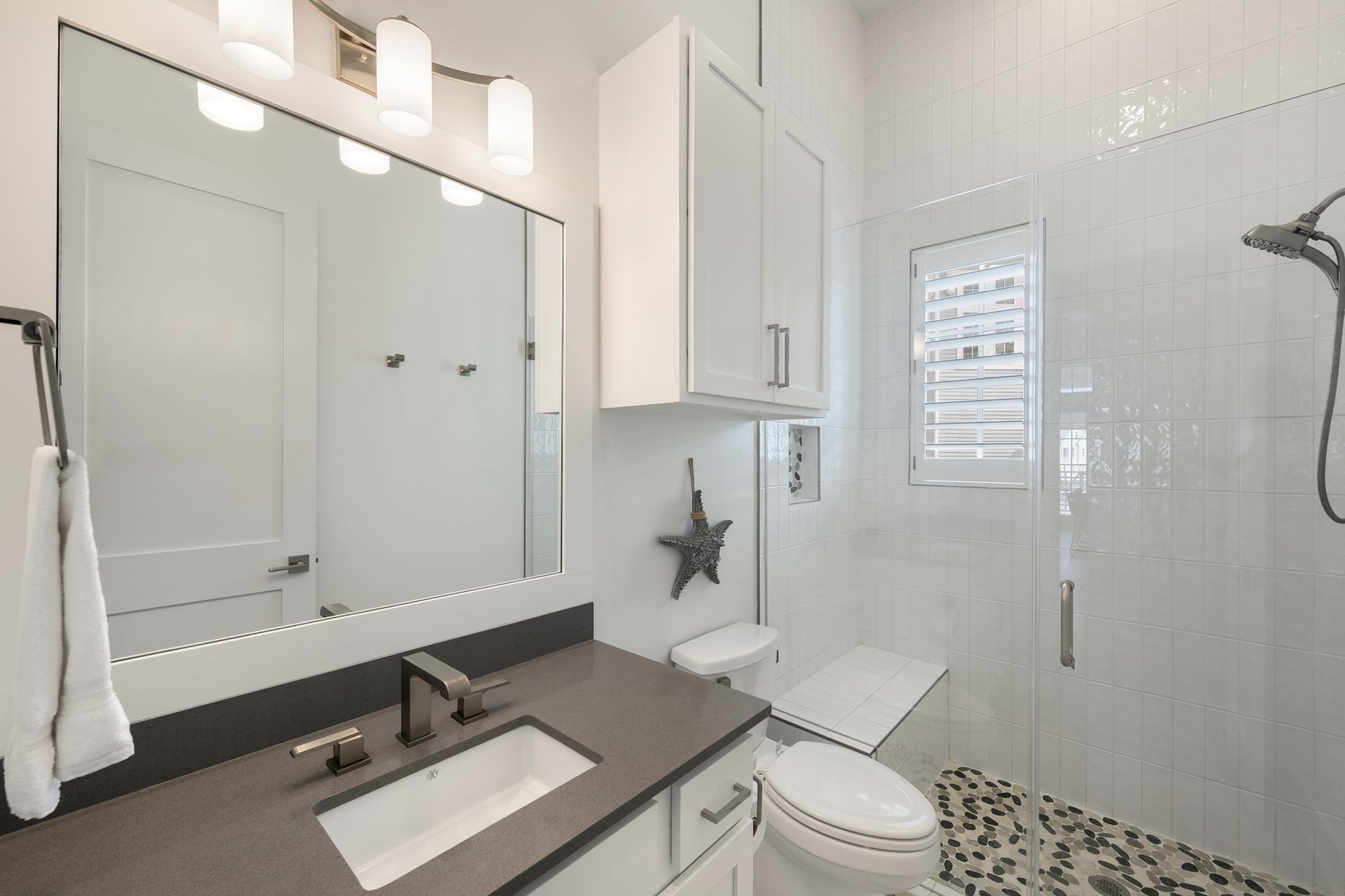 2nd Queen Suite, 2nd Floor