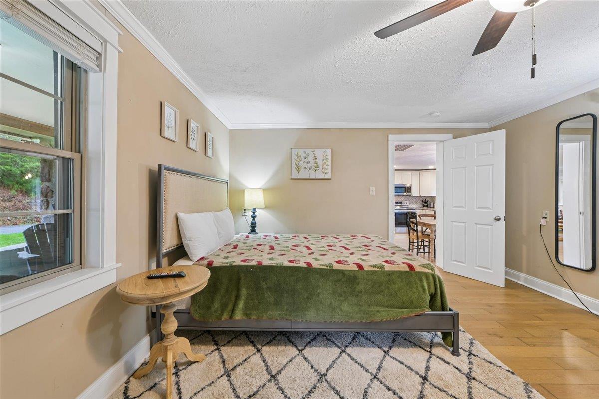 58Primary Bedroom