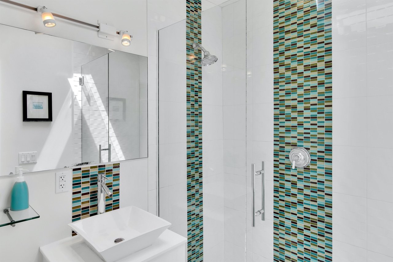 Ensuite bath