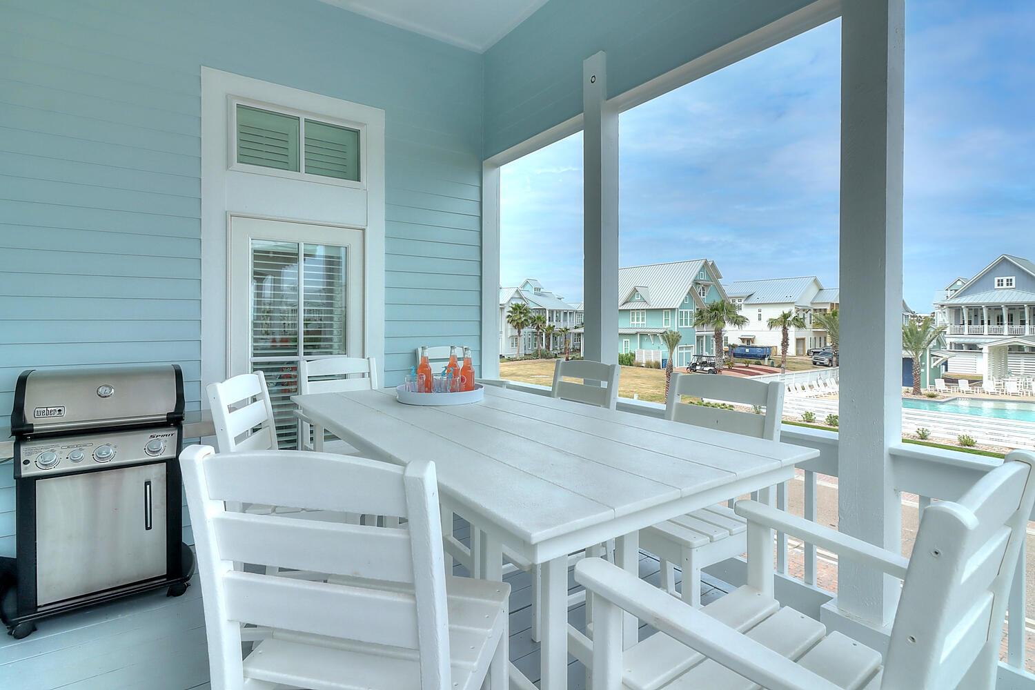Front Dining Balcony Overlooking the Pool, 2nd Floor