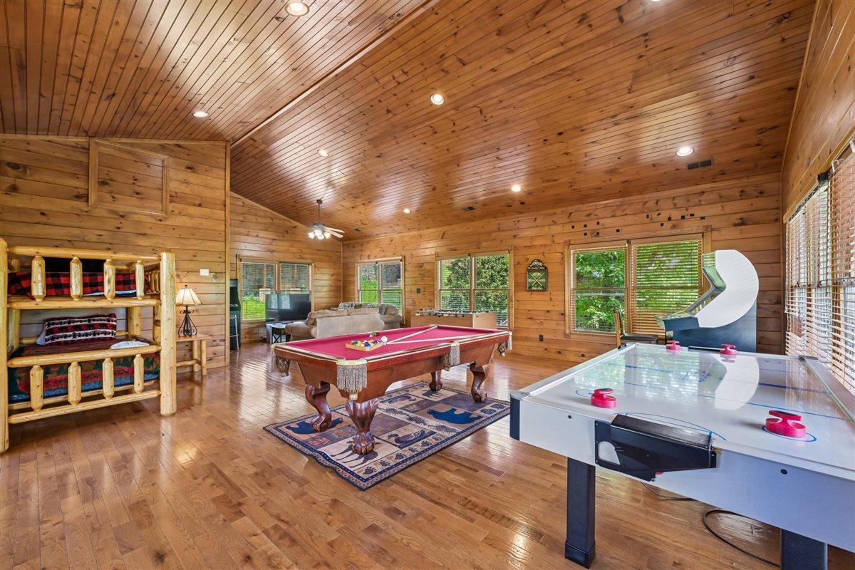 25Game Room