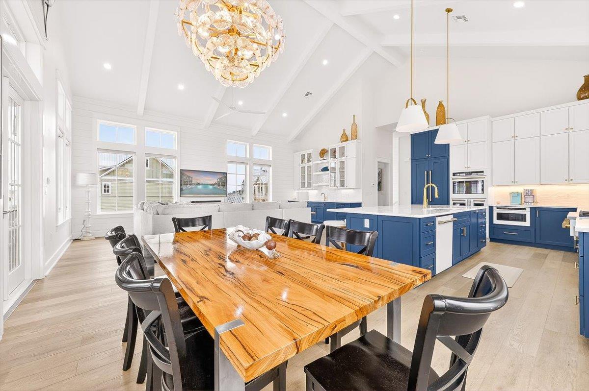 2nd Floor, Dining Area