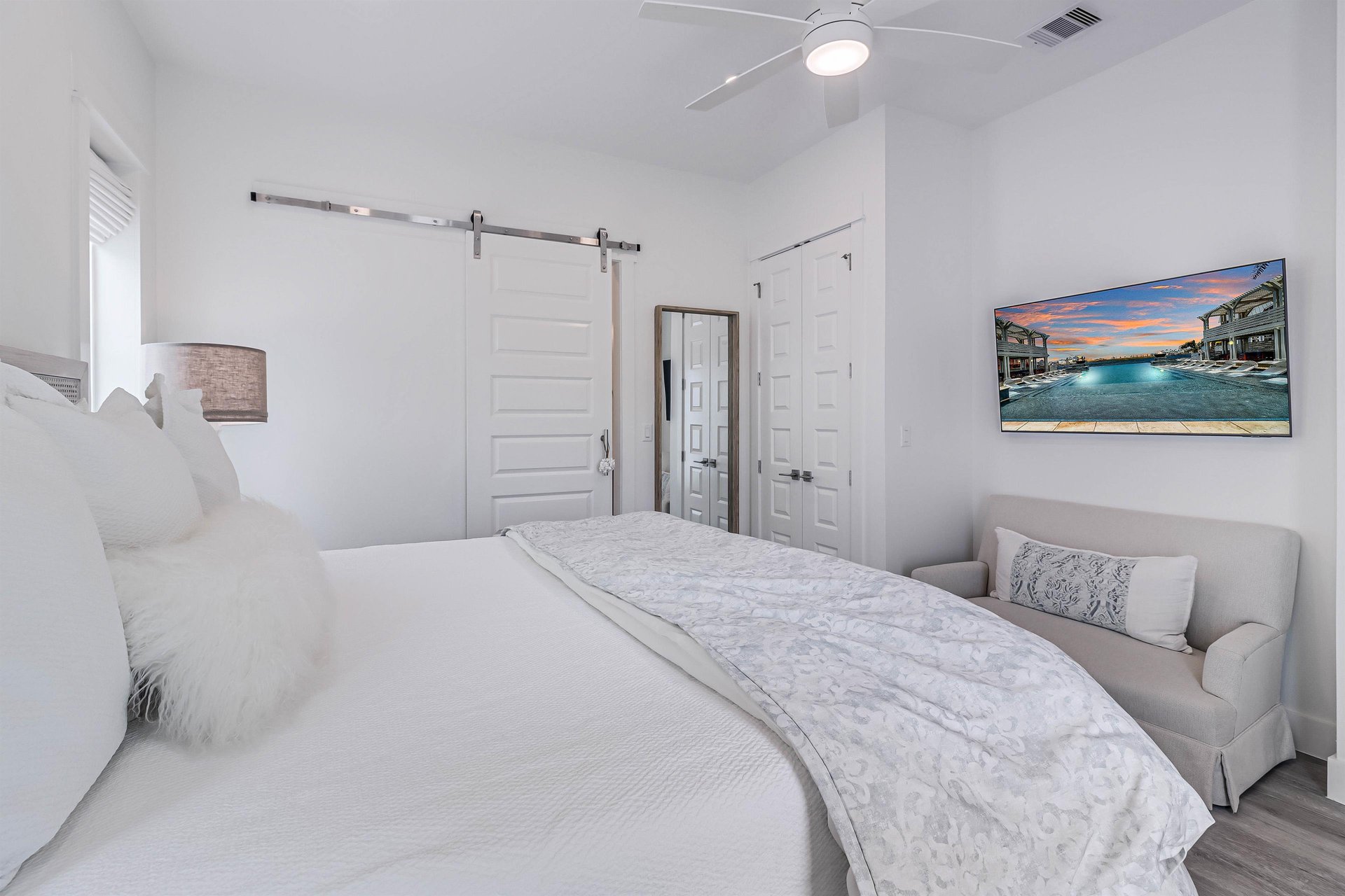 Second King Bedroom, 2nd Floor