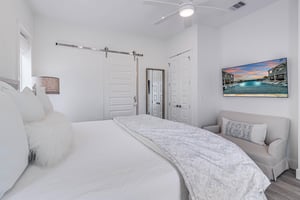 Second King Bedroom, 2nd Floor