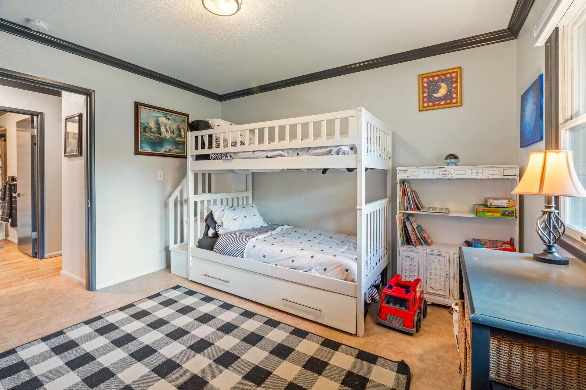 Twin Bunk Beds
