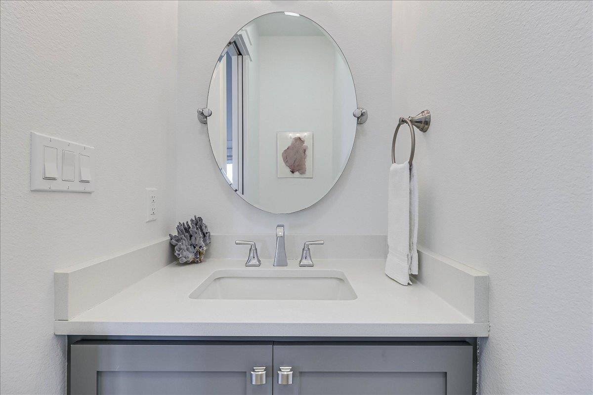 Powder Room, 2nd Floor