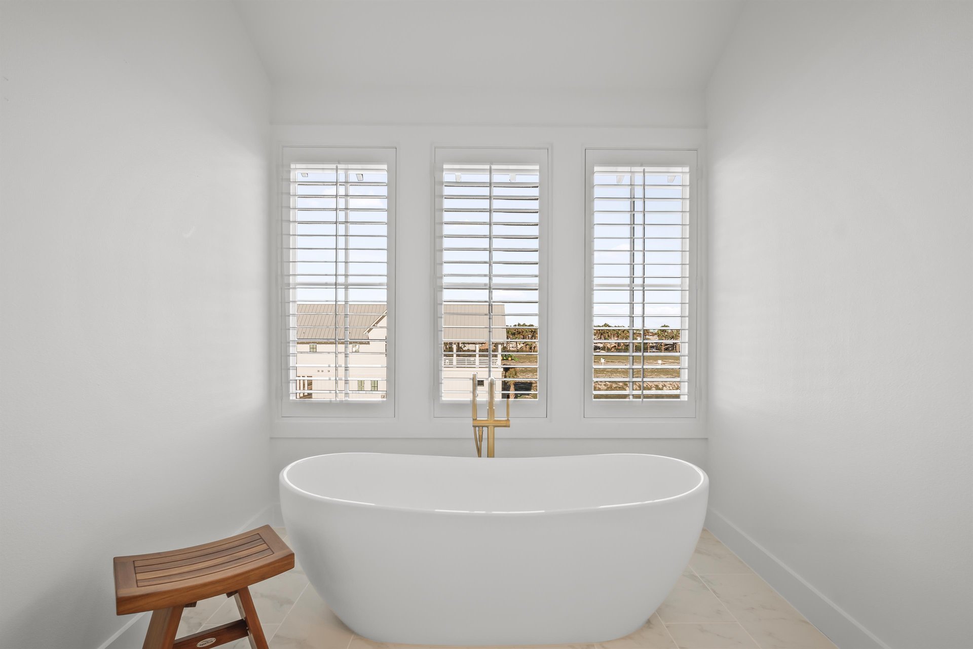 Primary Ensuite, 3rd Floor