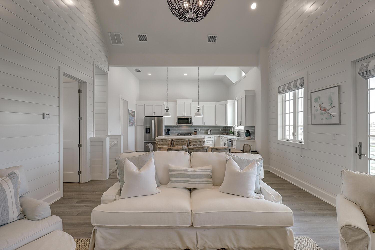 2nd Floor Living Area