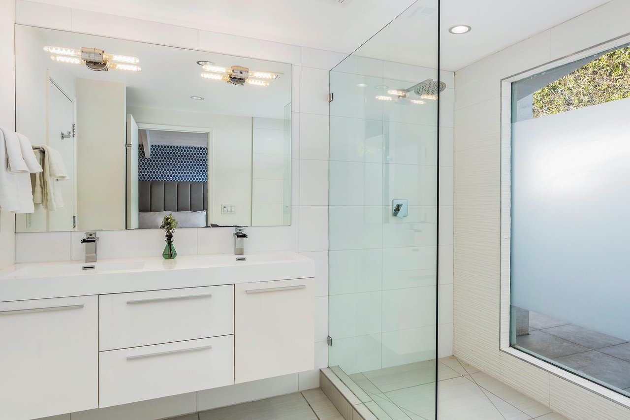 Bright guest bathroom