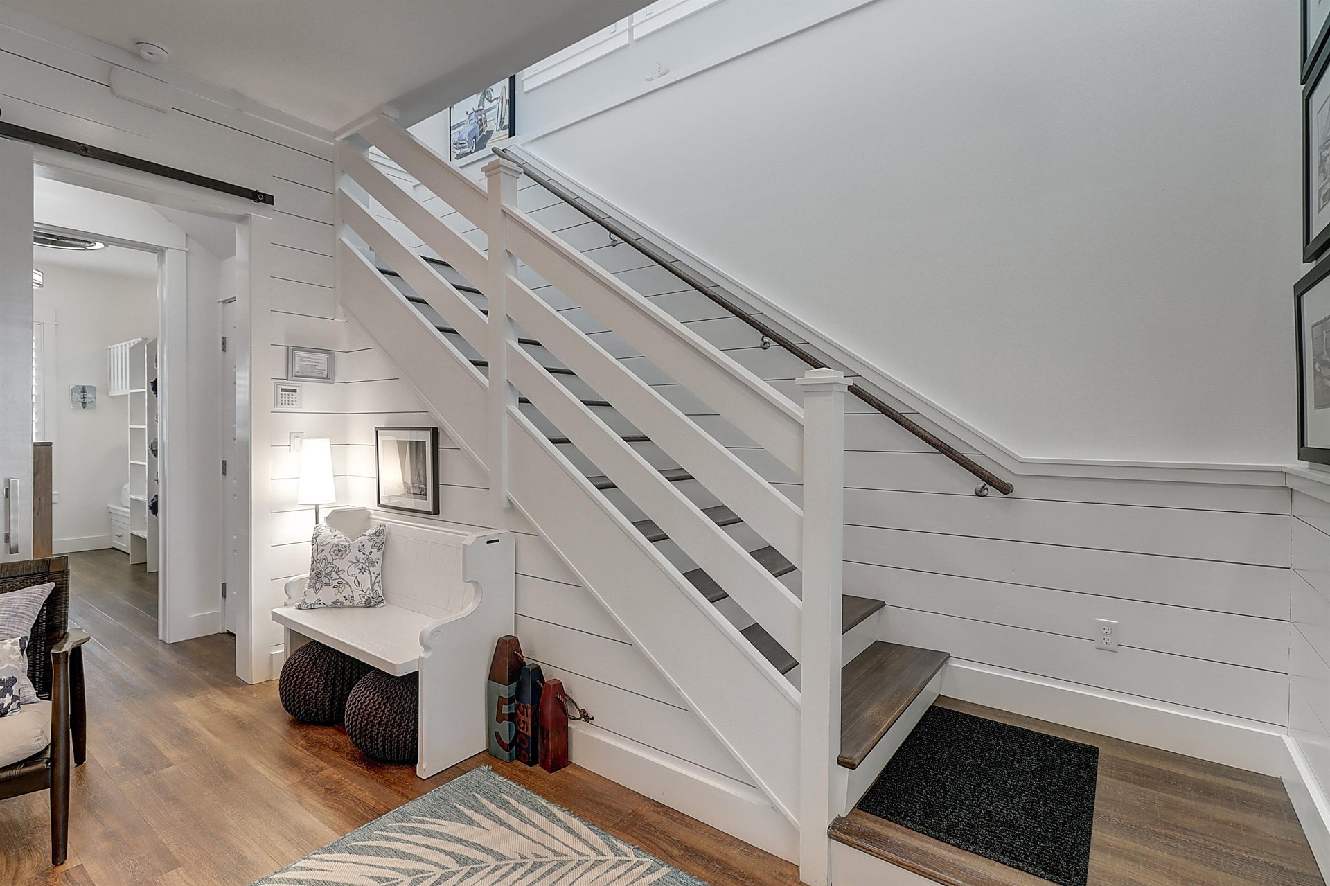 Living Area, 1st Floor