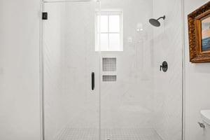 Bunk Bathroom, 1st Floor