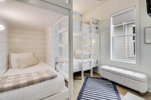 Bunk Room, 2nd Floor