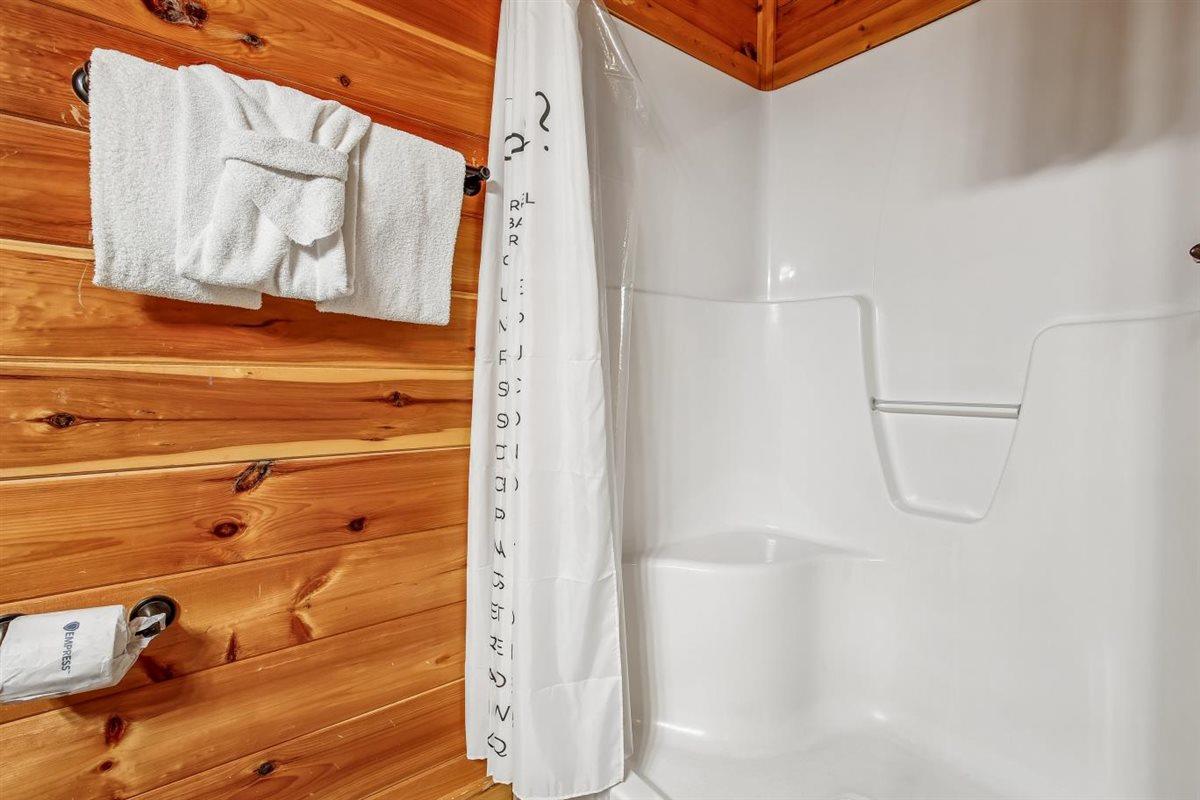12Bath